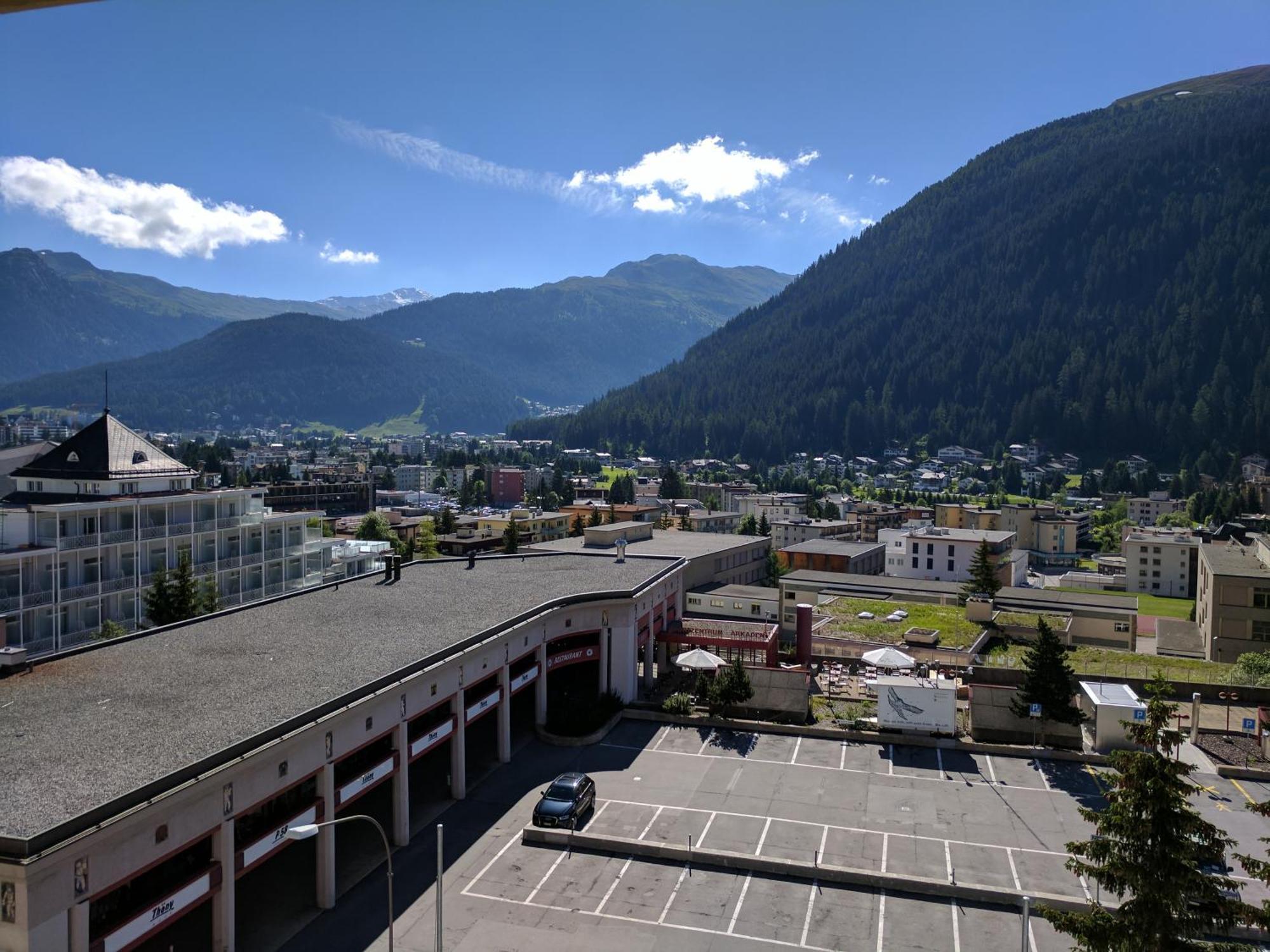Holiday Accommodation - Swimming Pool Available Davos Esterno foto