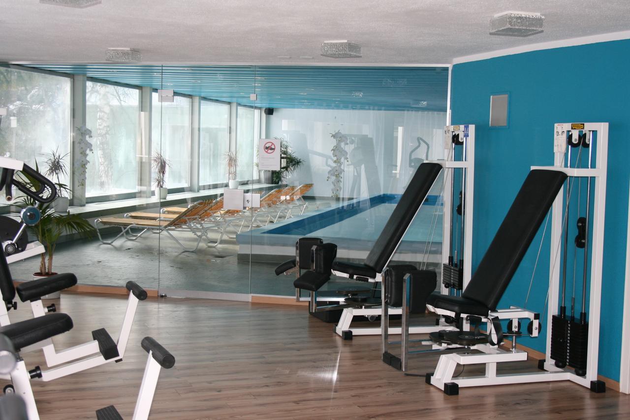 Holiday Accommodation - Swimming Pool Available Davos Esterno foto